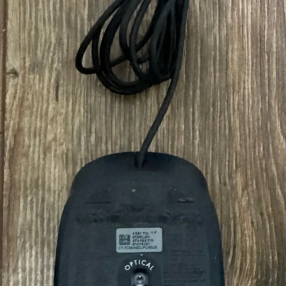 Black Wired Computer Mouse